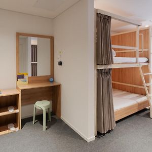 Dormitory Room Mixed